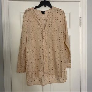 ANN TAYLOR Blush Blouse with black and white dots